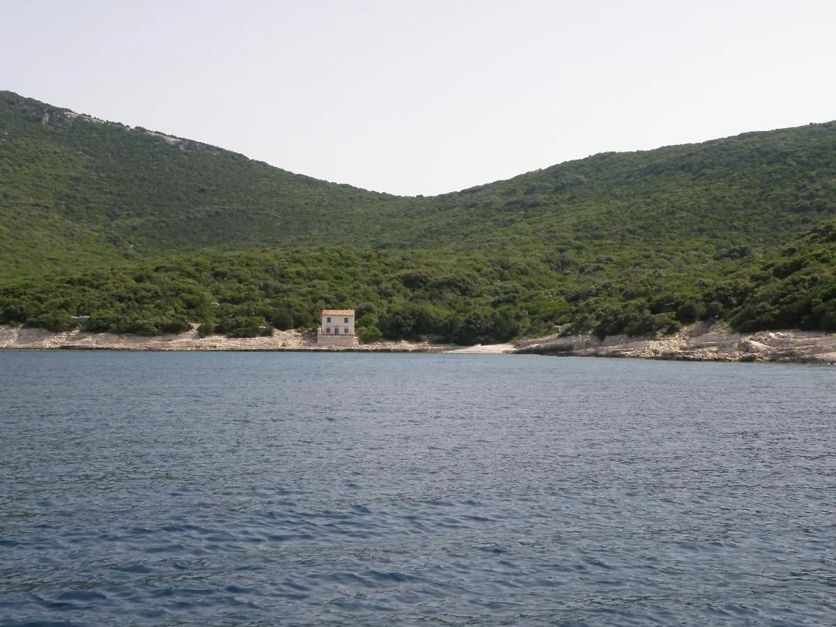 別荘 Losinj House Robinson Vinodarska, Island Losinj ネレジネ